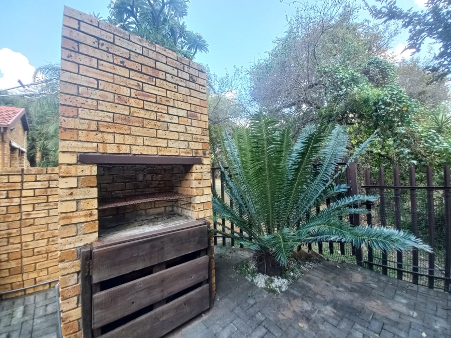 4 Bedroom Property for Sale in Safari Gardens North West